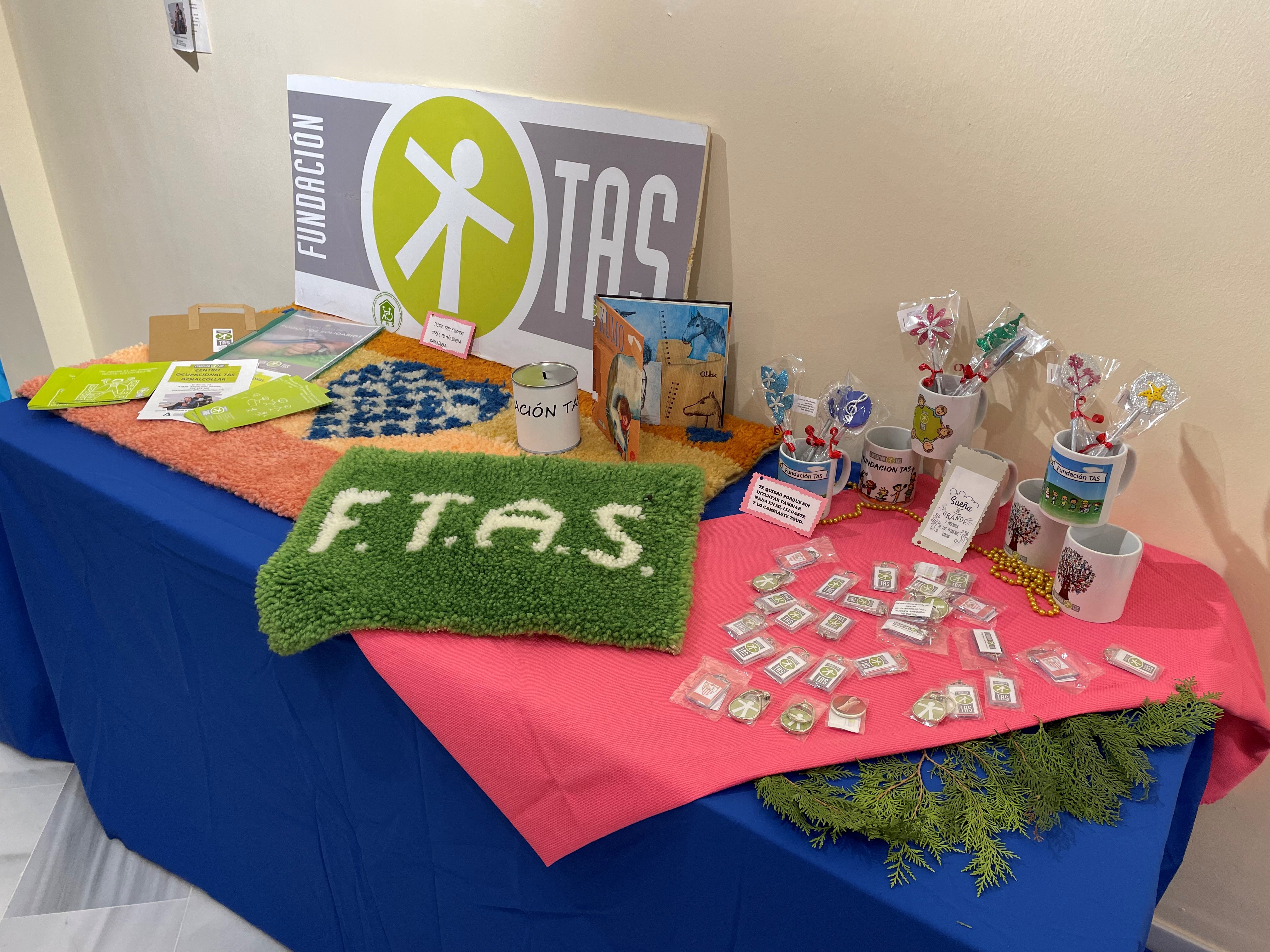 Exposición "Somos de colores" de la Fundación TAS