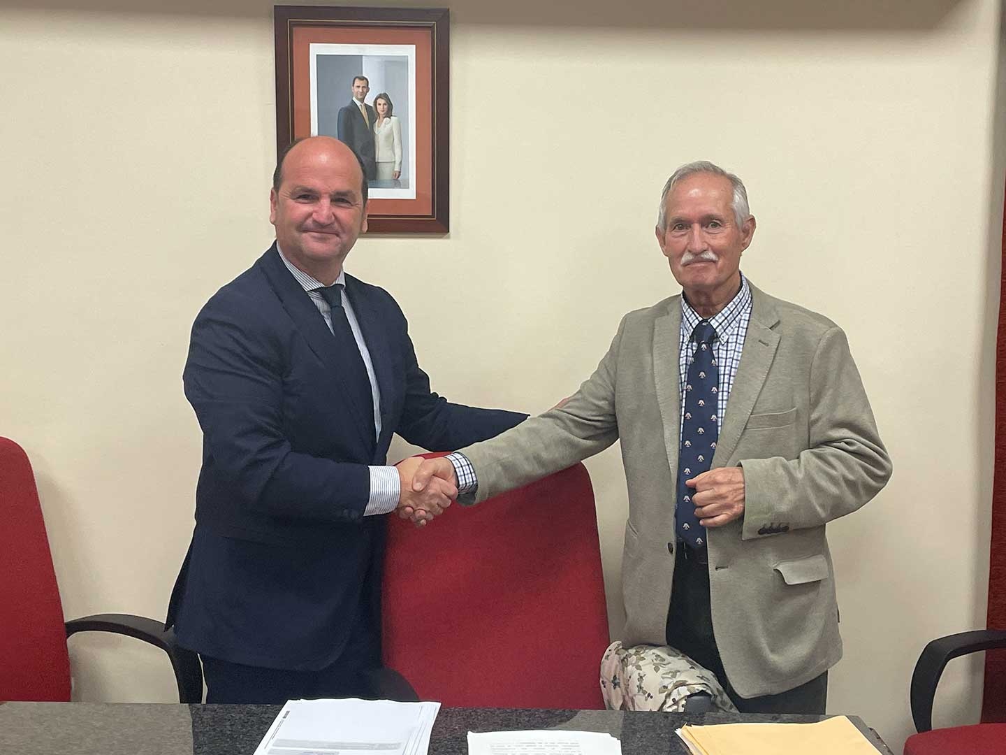 Firma instalaciones El Silo 2